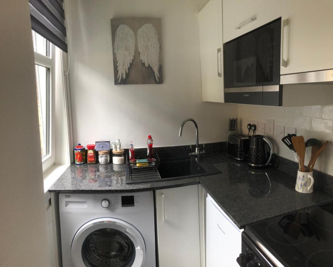 Cosy One Bedroom Flat In City Center EDI Kültér fotó