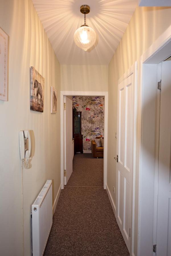 Cosy One Bedroom Flat In City Center EDI Kültér fotó
