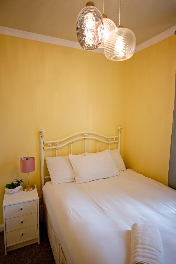 Cosy One Bedroom Flat In City Center EDI Kültér fotó