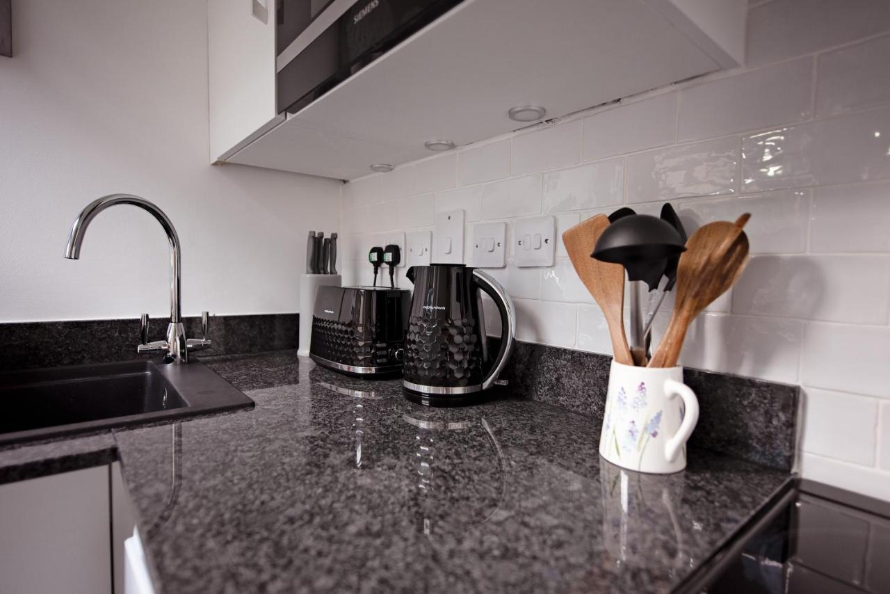 Cosy One Bedroom Flat In City Center EDI Kültér fotó